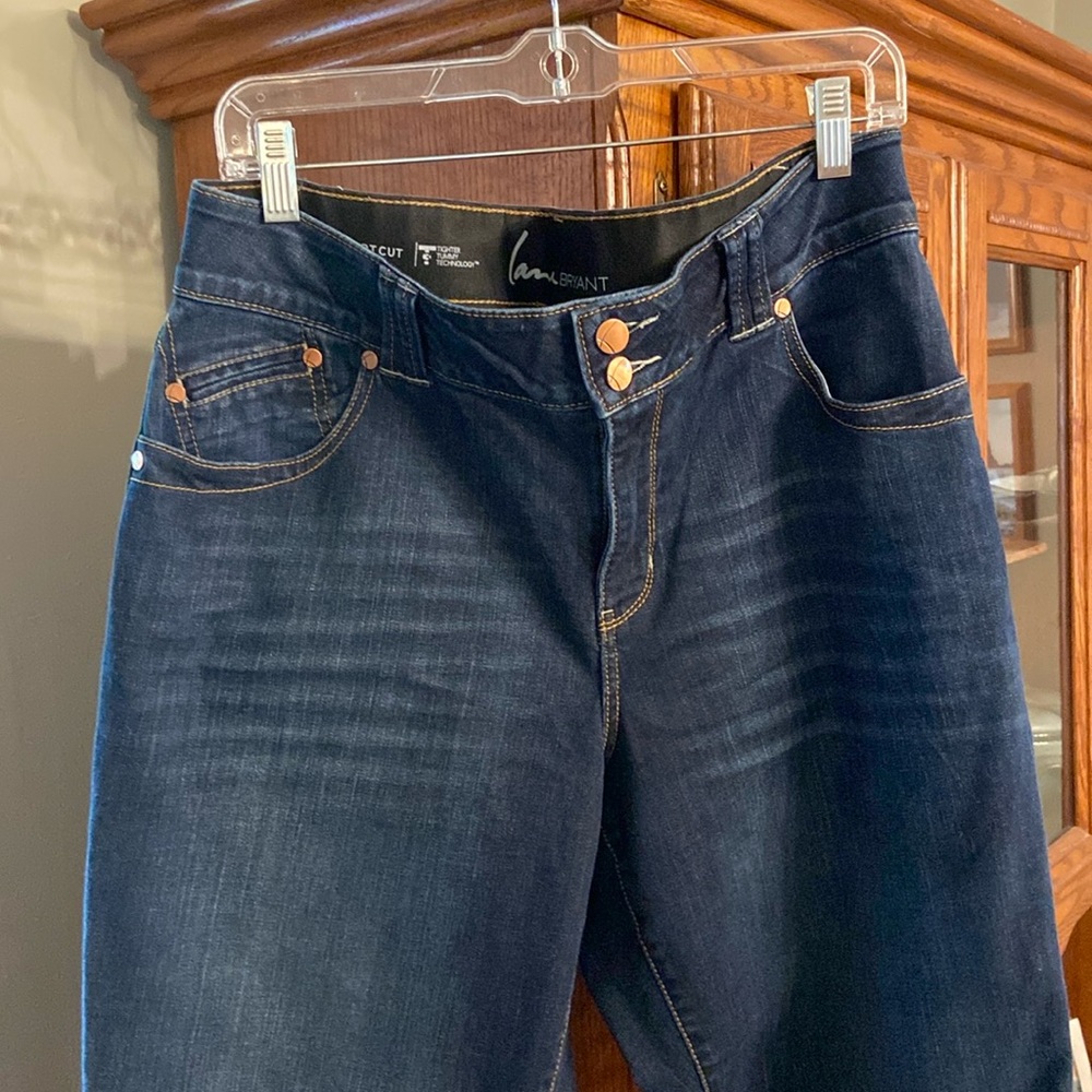 Never worn Lane Bryant jeans size 14 average
